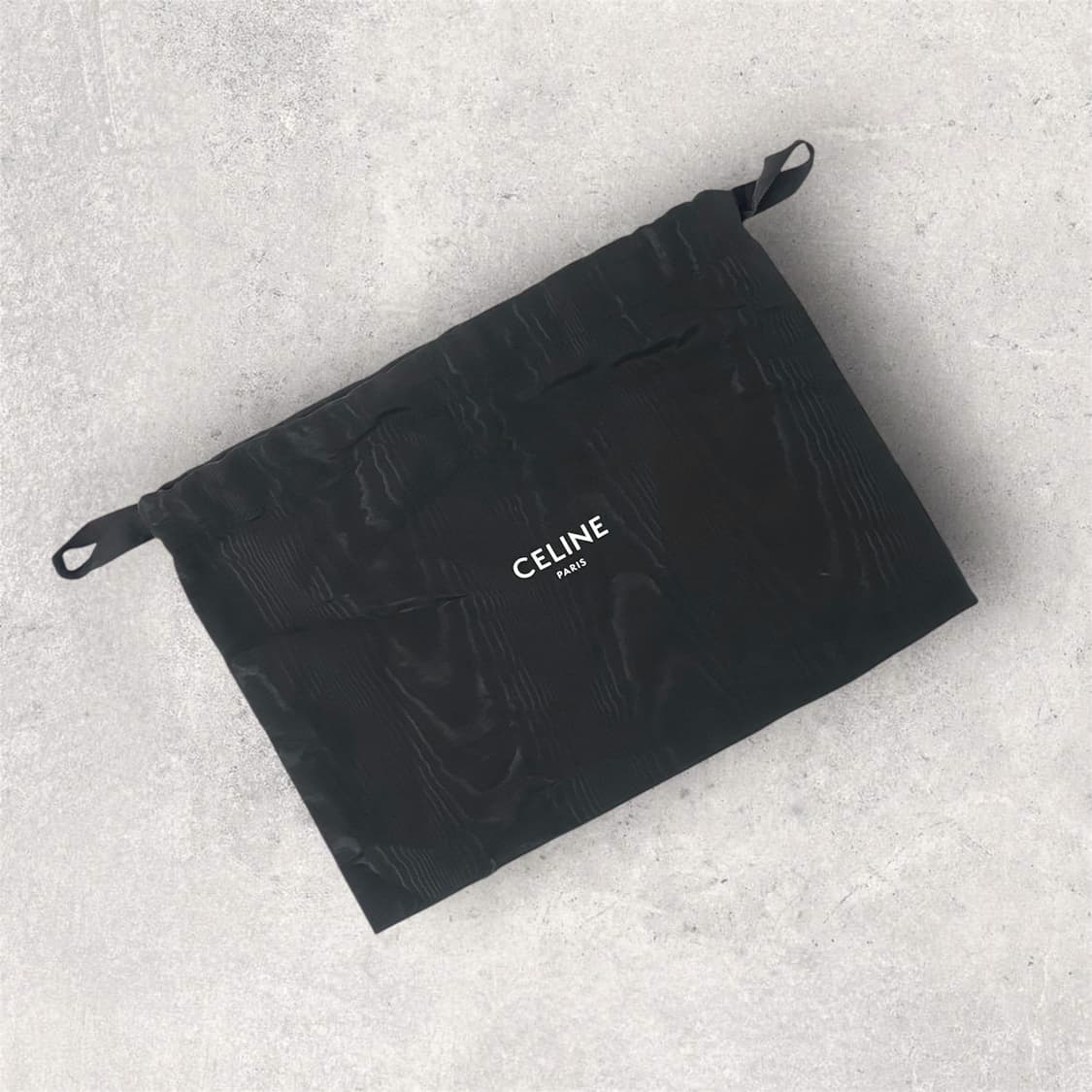 셀린느 블랙 더스트백 (B300) 상품이미지2