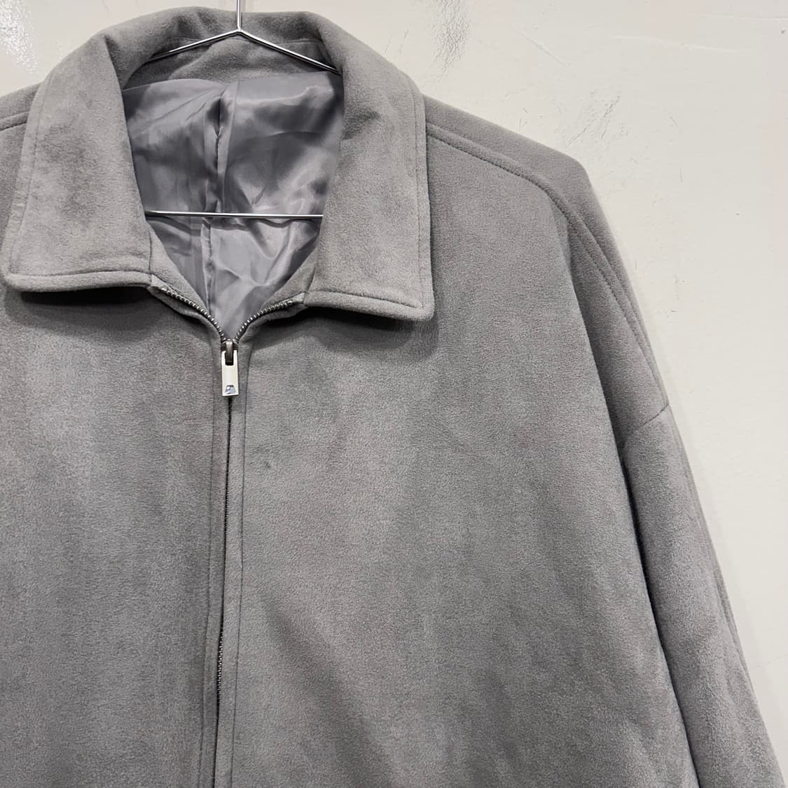 아이러니포르노 루즈핏 스웨이드 미니멀 자켓 상품이미지1