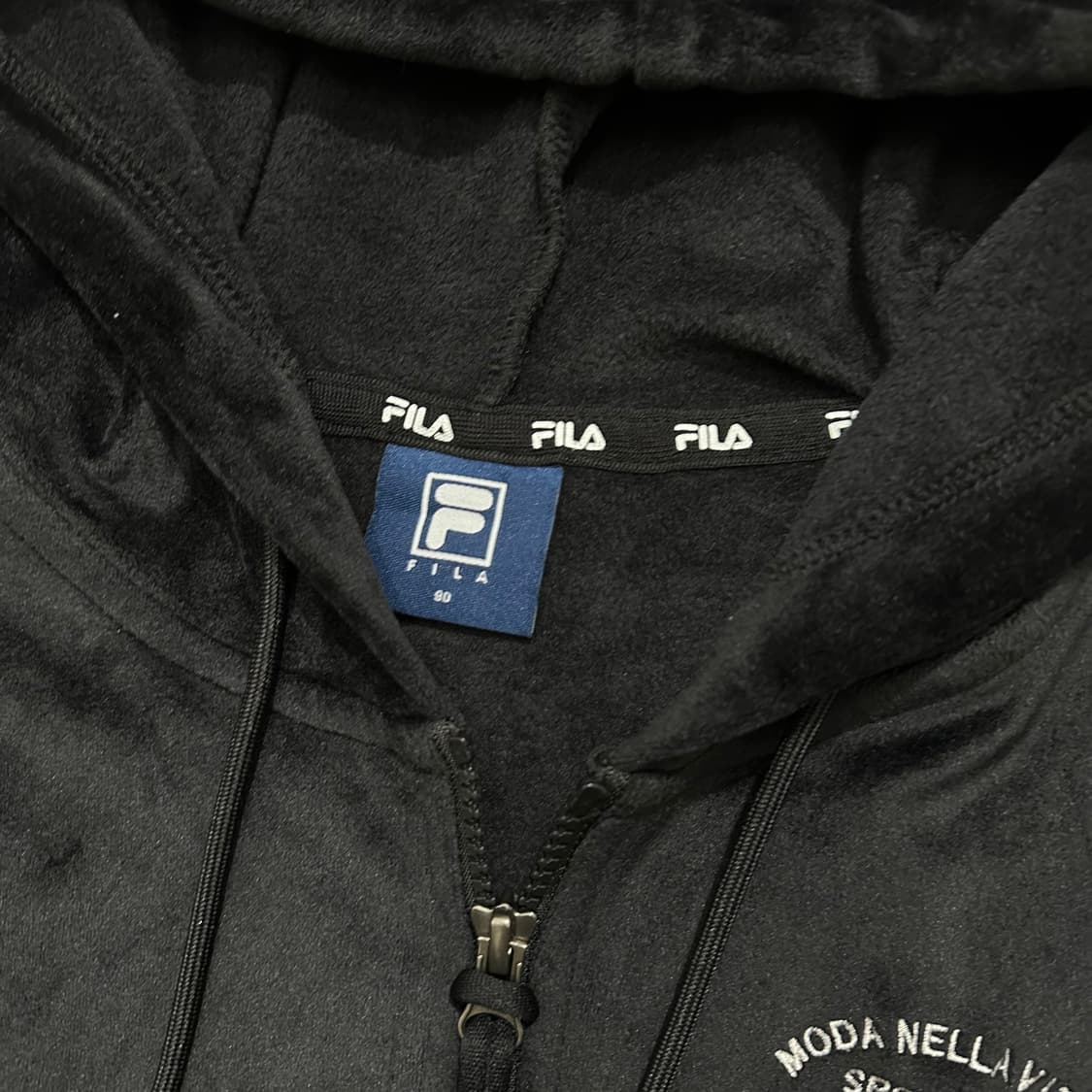 [우먼90-95] 휠라 벨벳 크롭후드집업 상품이미지3