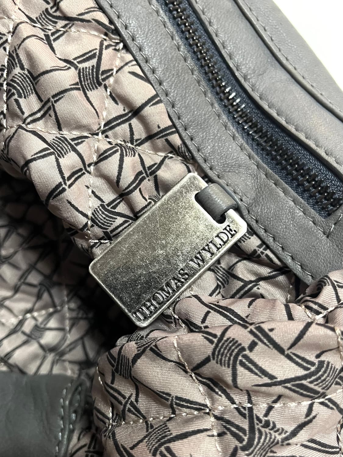 THOMAS WYLDE 토마스 와일드 스컬 레더 프린지 숄더백 상품이미지8