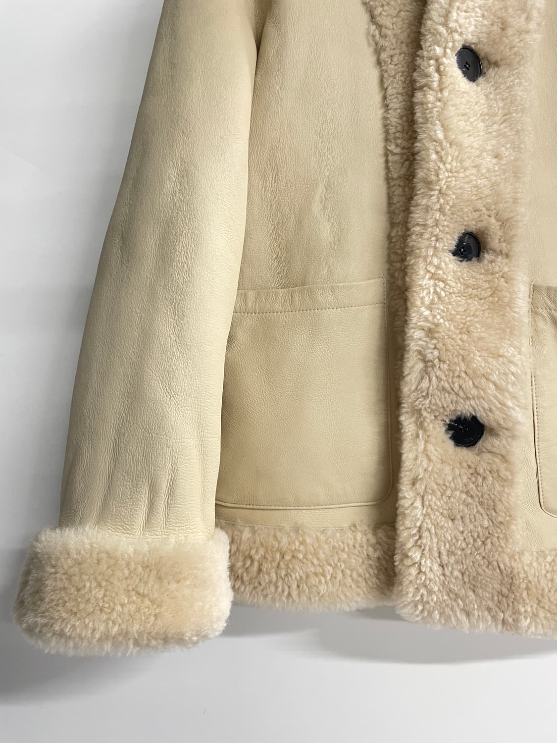 자딕앤볼테르 리버서블 무스탕(베이지) 상품이미지7