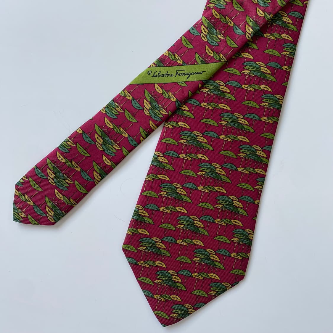 페레가모(Ferragamo) 명품 정품넥타이 상품이미지2