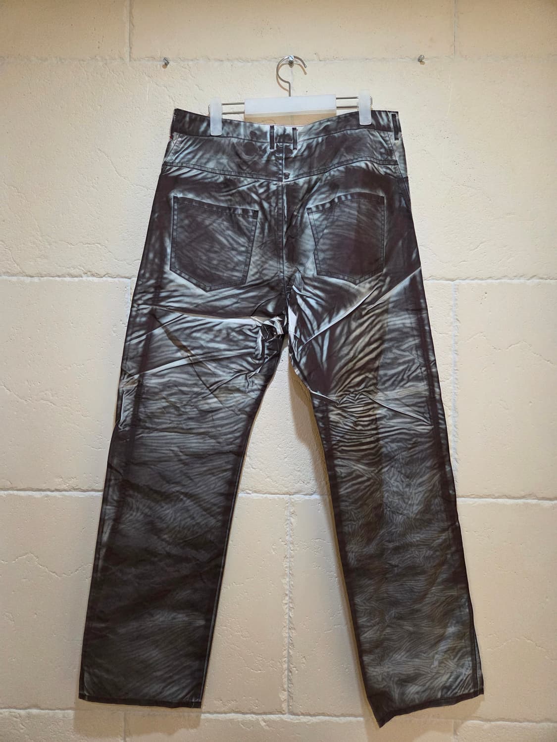 강혁 WGS 에어백 트라우저 블랙 프린트 L사이즈 상품이미지2