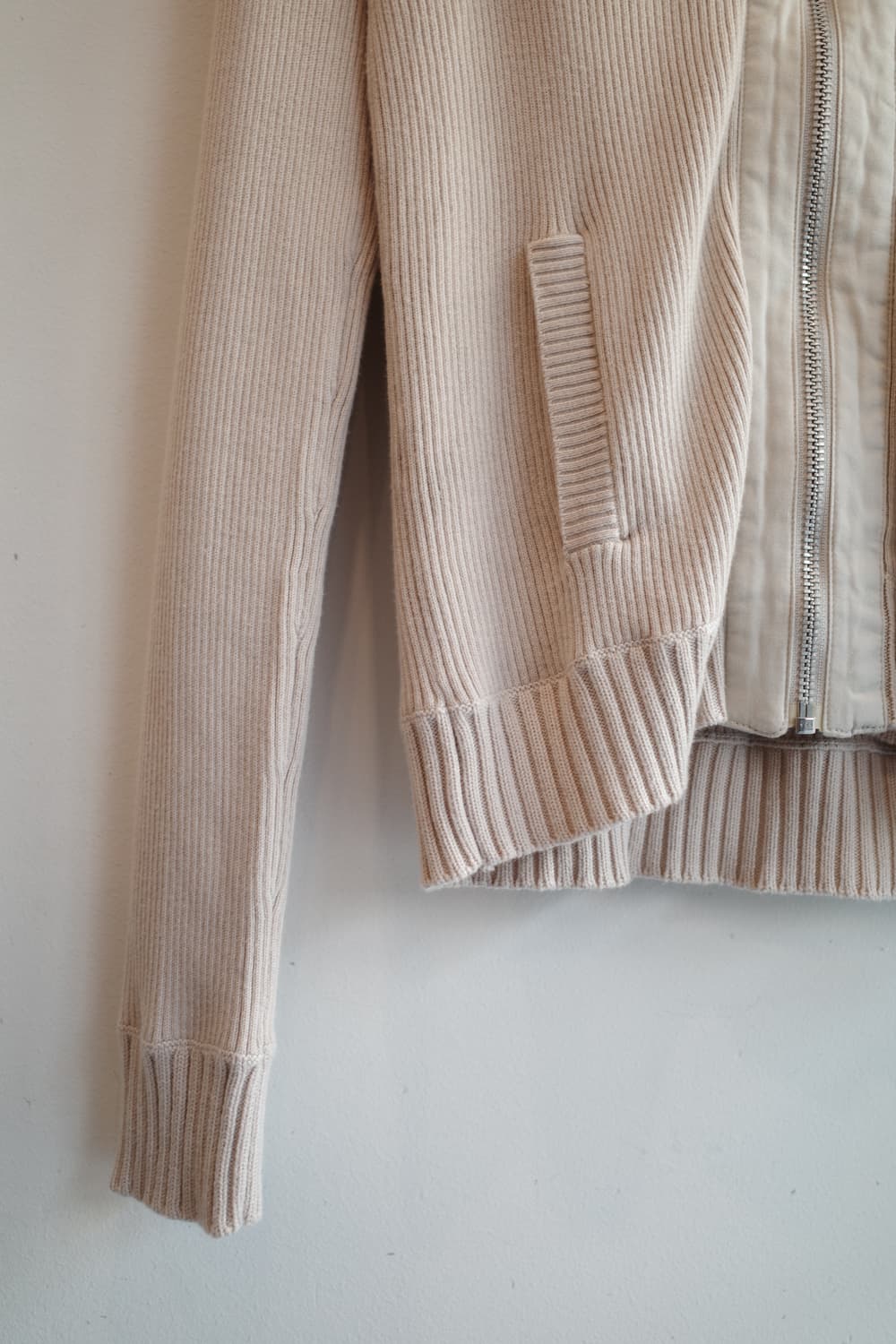 KUMIKYOKU SIS 투포켓 집업 니트 상품이미지4