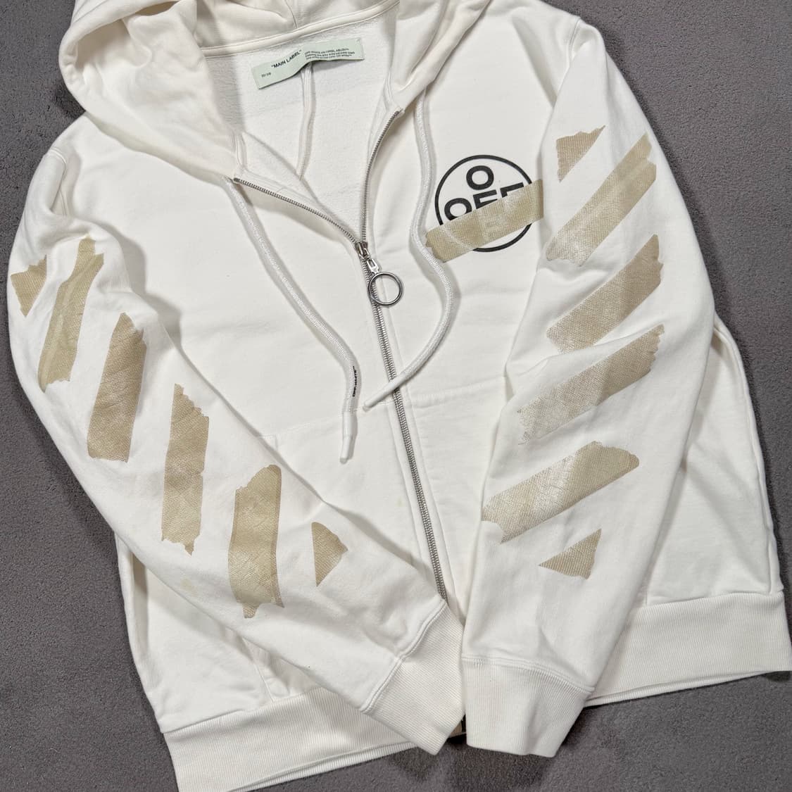 오프화이트 20ss 테이프 애로우 후드집업 상품이미지3