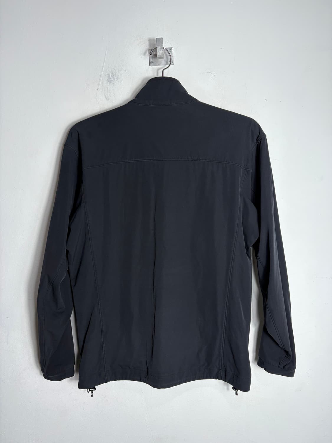 Arcterxy 아크테릭스 블랙 감마 자켓 상품이미지5