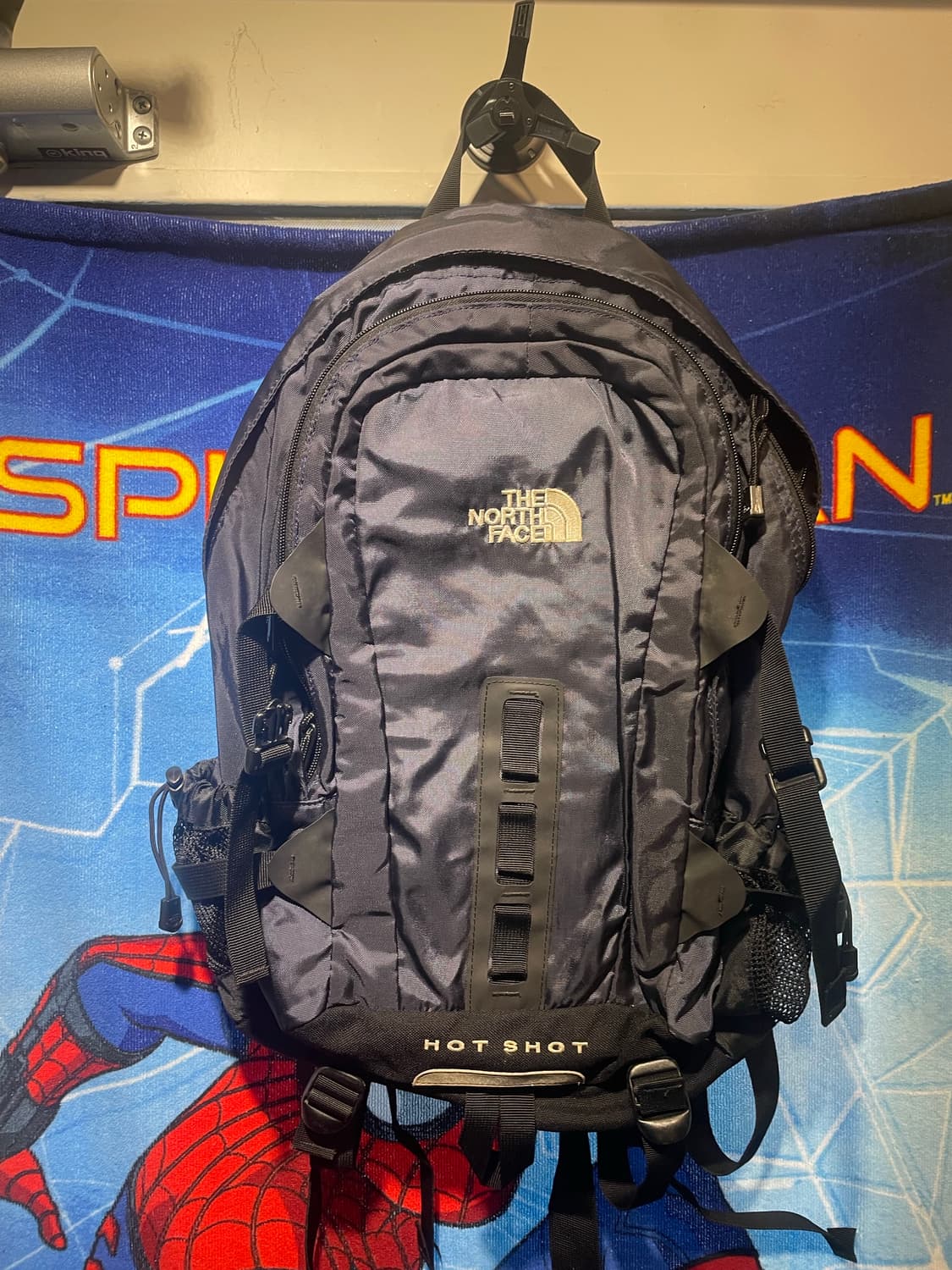 노스페이스 핫샷 블랙 백팩 상품이미지1