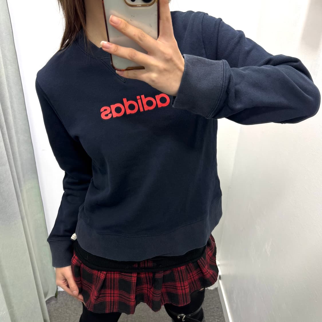 아디다스 레드로고 네이비 맨투맨 상품이미지3