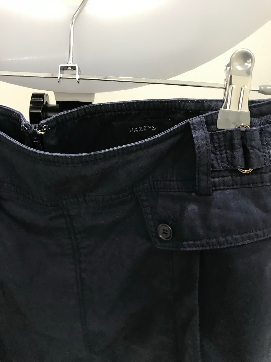 Hazzys navy belted basic midi skirt 상품이미지7