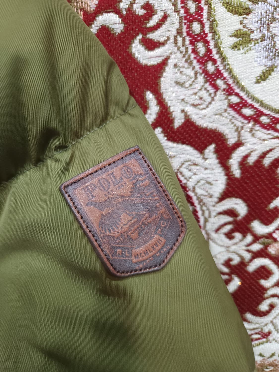 폴로 랄프로렌 가죽라벨 올리브 마운틴 다운 파카
오리털 패딩 상품이미지2