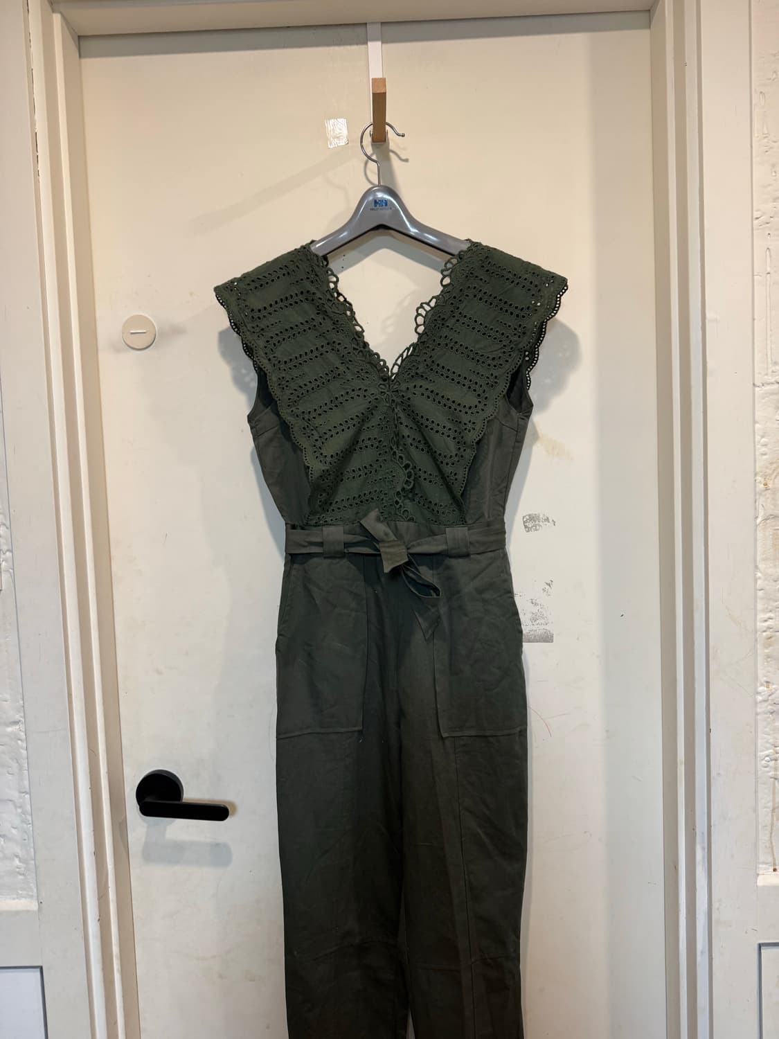 칙스라벨 린넨 점프수트 상품이미지4