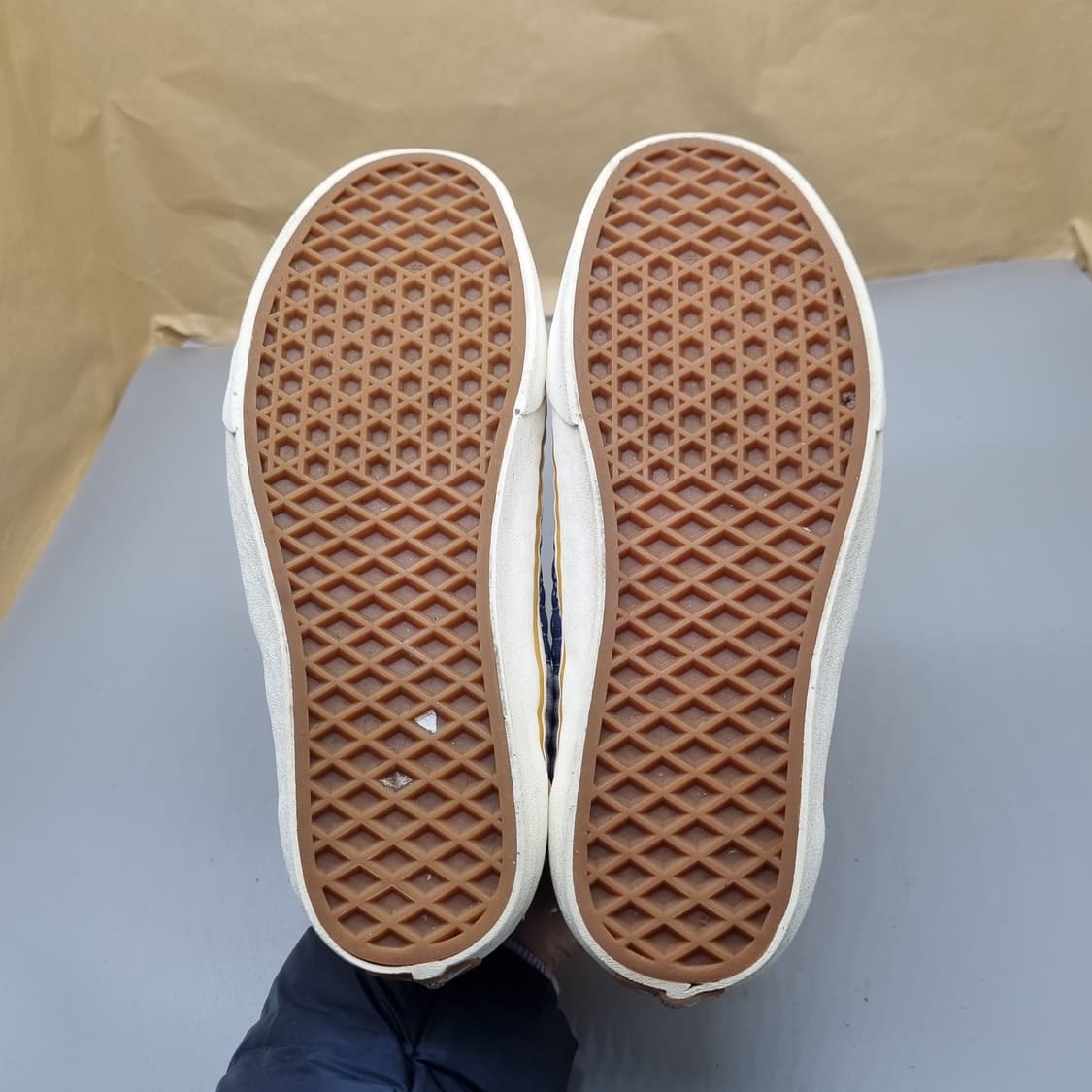 반스 퀼티드 반다나 여성스니커즈240  상품이미지3