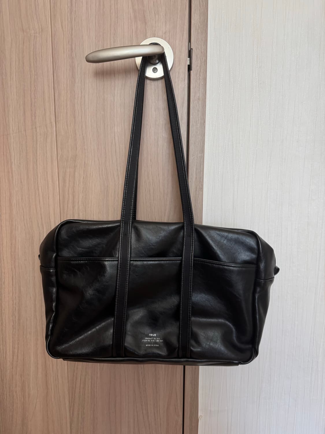 노이에 보스턴 백 레더 미디움 팝니다 상품이미지2