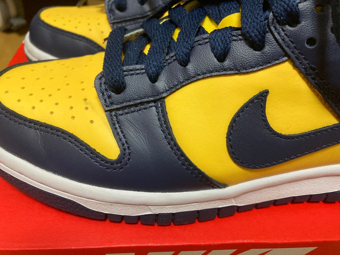 나이키 덩크 로우 바시티 메이즈 미시건 235 상품이미지6