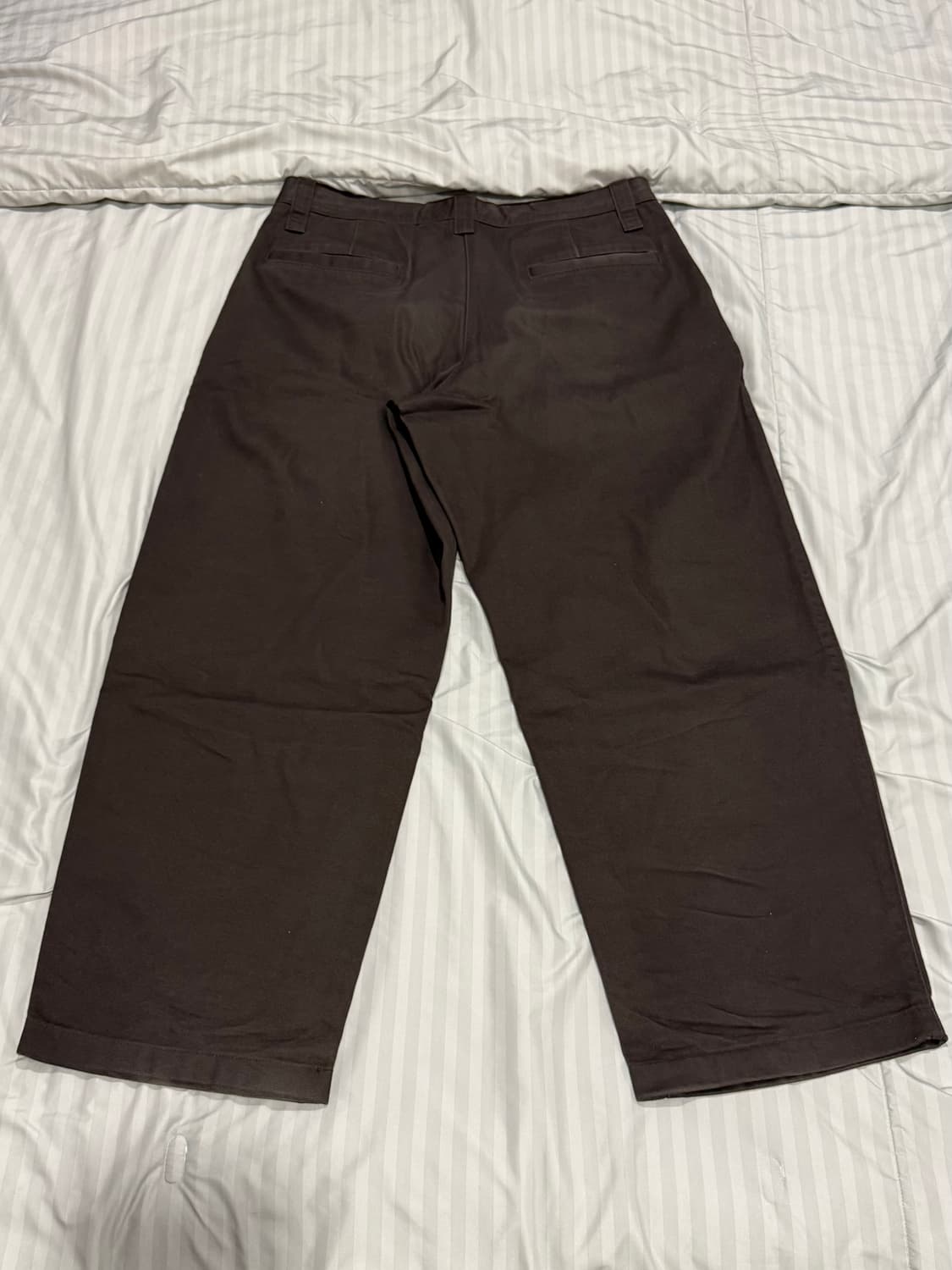 유니클로 U 와이드핏 치노팬츠 상품이미지3