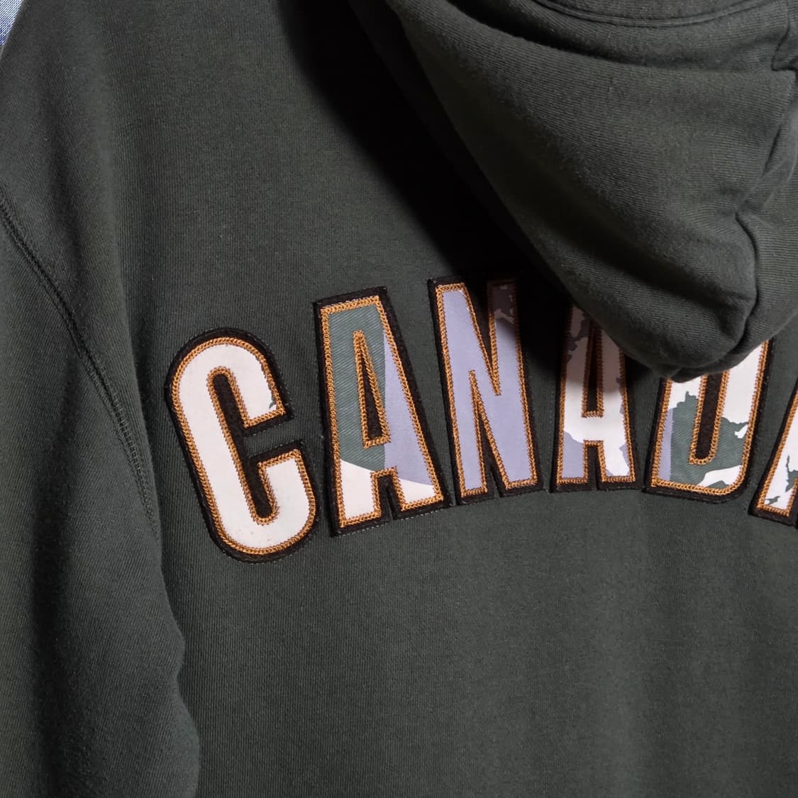 루츠 캐나다 로고 카키 밀리터리 후드티 상품이미지4