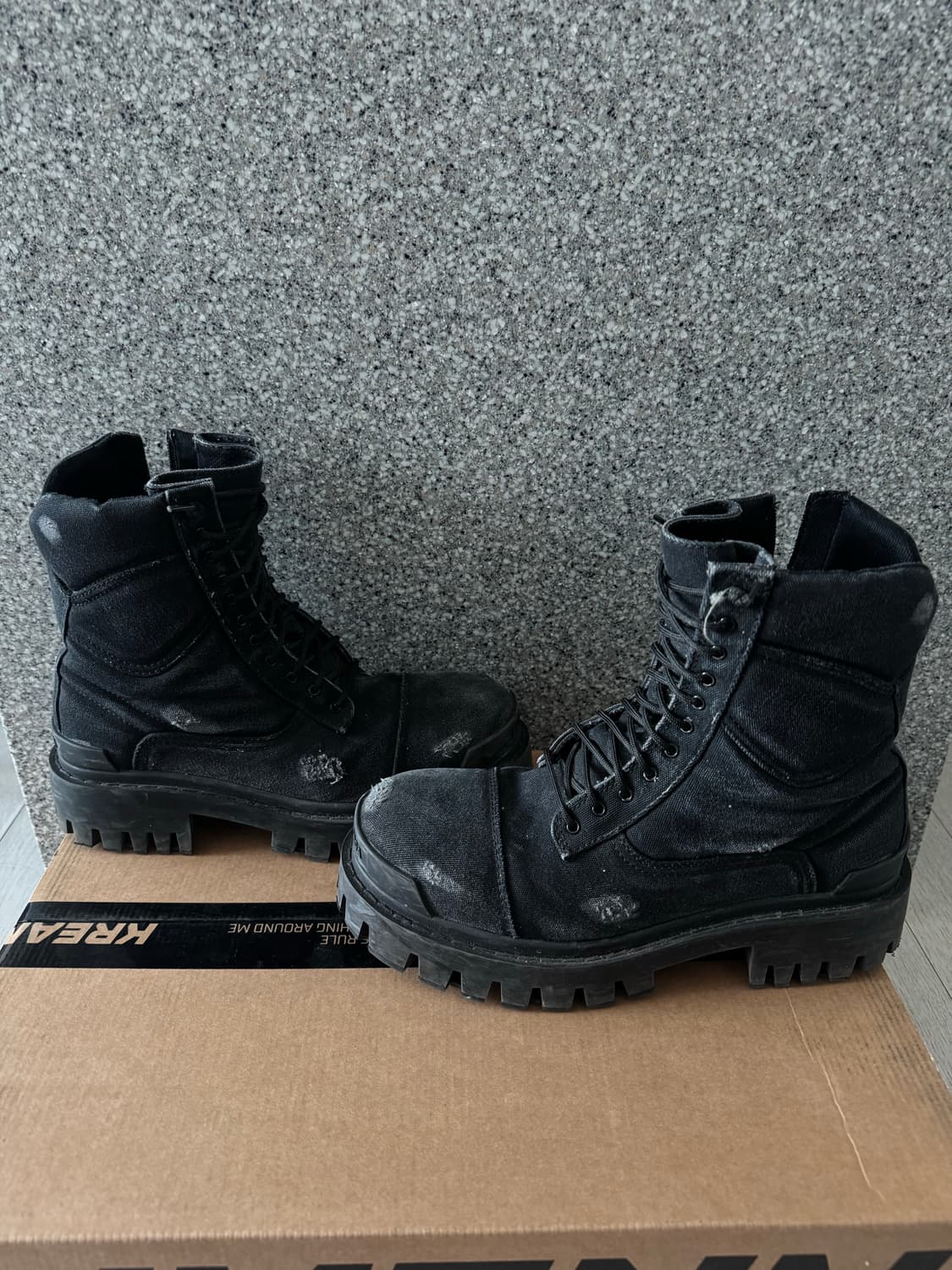 발렌시아가 컴뱃 스트라이크 부츠 블랙 [ 41 ] 상품이미지3