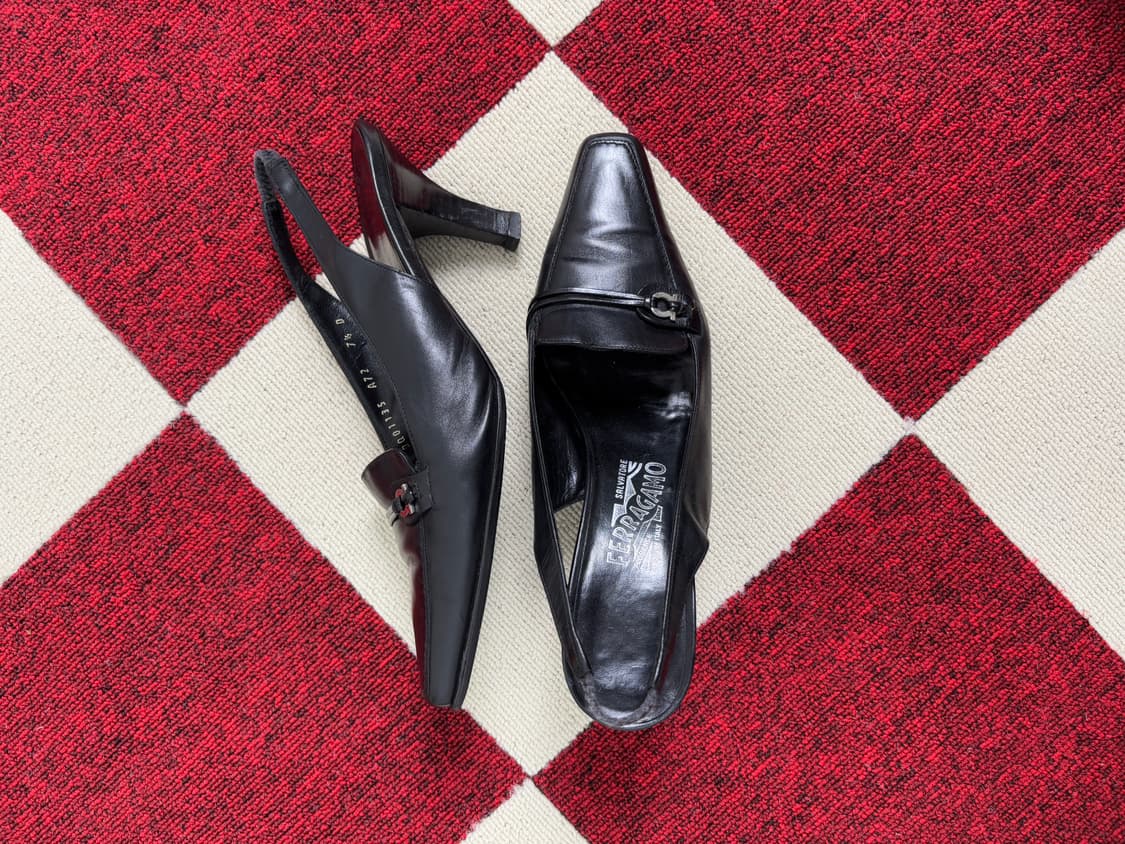 Salvatore Ferragamo Wooden heel Pumps 상품이미지1