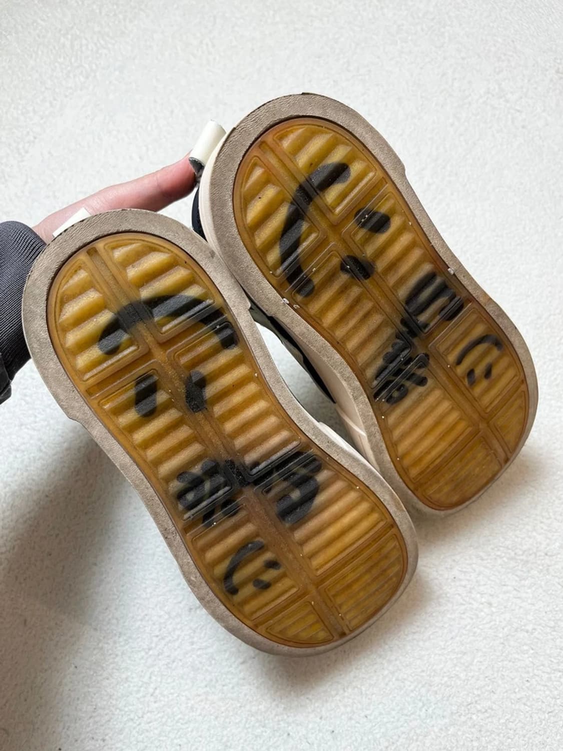 킬위너 KILLWINNER 시그니처 쉐입 스니커즈 A1885 상품이미지8