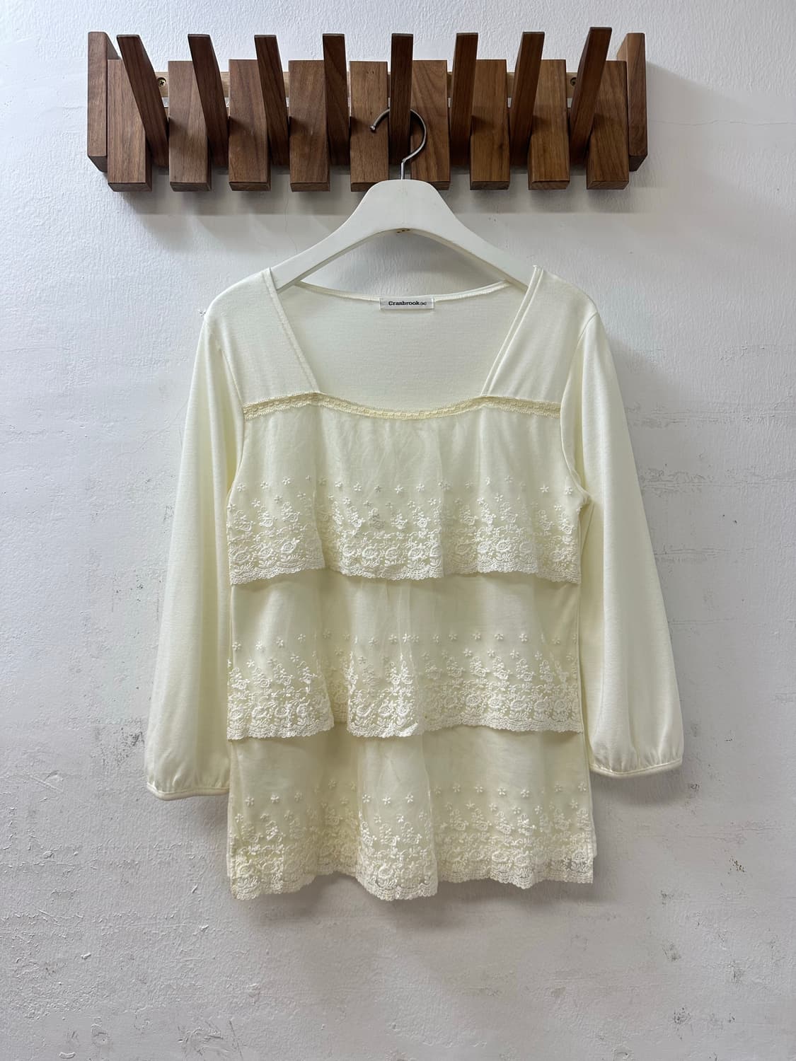 일본빈티지 레이스 티어드 플라워 자수 디테일 티셔츠 상품이미지1