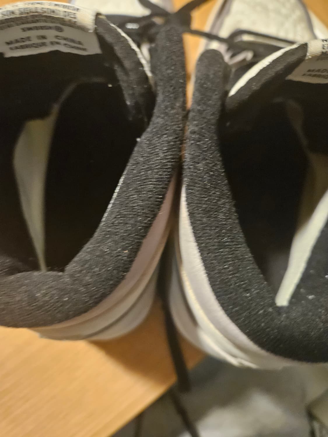 조던 1 엘리먼트 고어텍스 세일 275 운동화 급처 상품이미지3