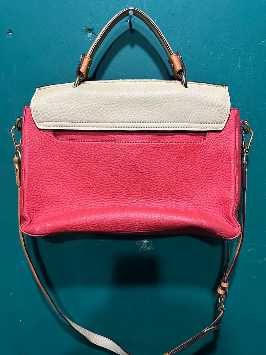 mcm 가죽 크로스백 상품이미지5