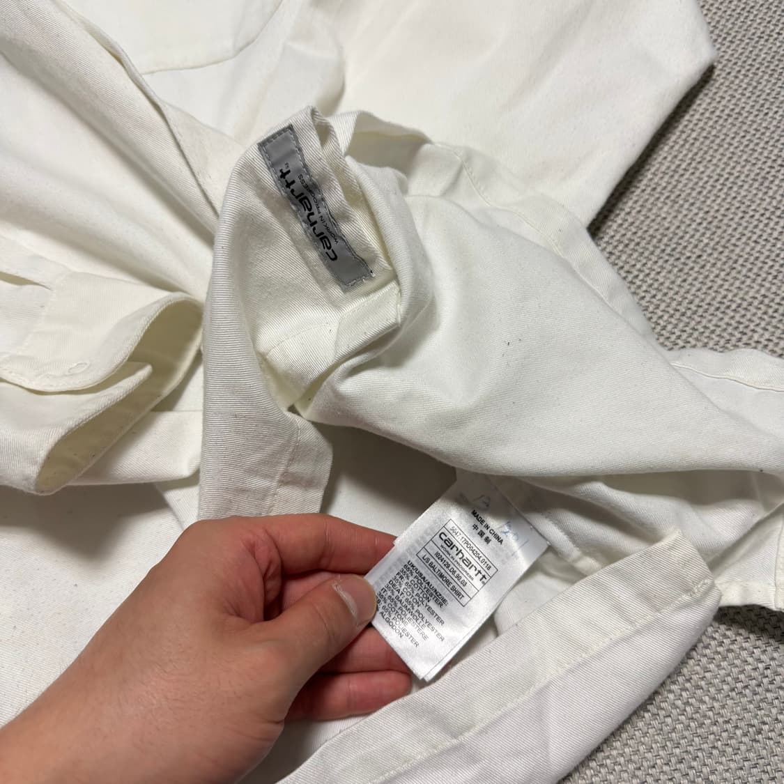 칼하트 WIP 롱슬리브 셔츠 상품이미지3