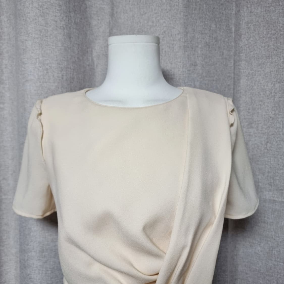 LYNN 린 원피스 투피스st 아이보리블랙 (55) 새상품 상품이미지4