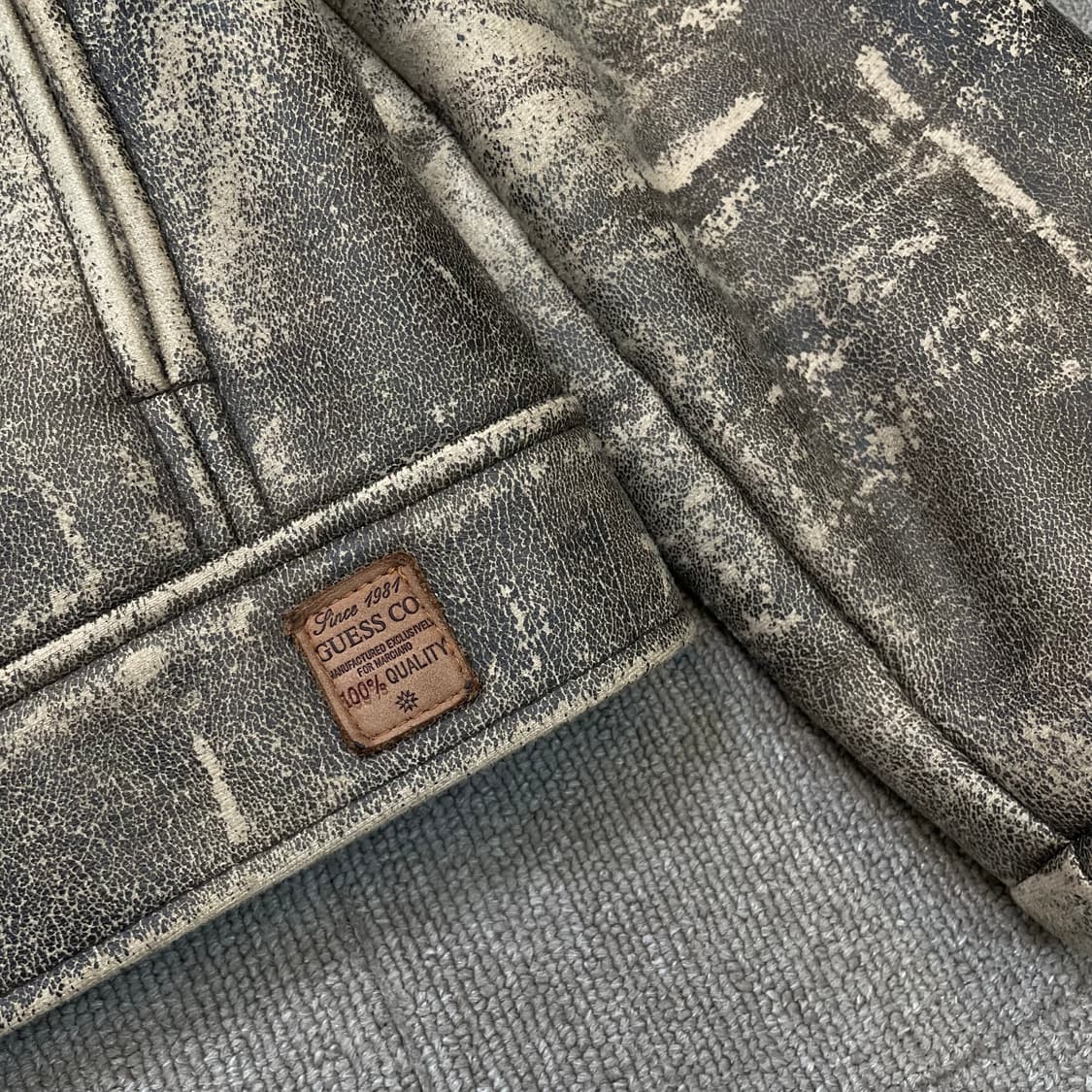 90’s guess 게스 빈티지 시어링 무스탕 자켓  상품이미지3