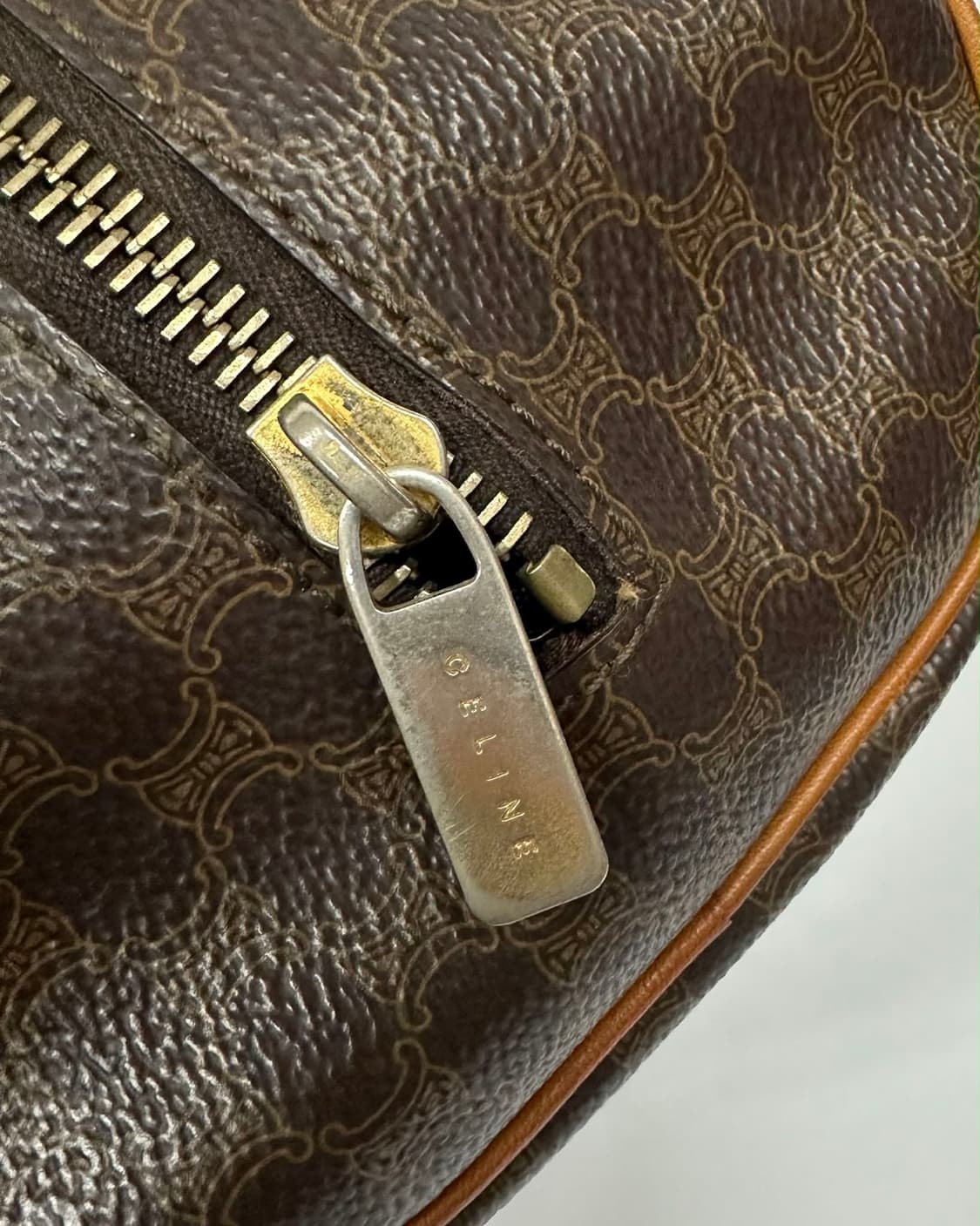 셀린느 마카담 보스톤 미니 토트백 상품이미지9