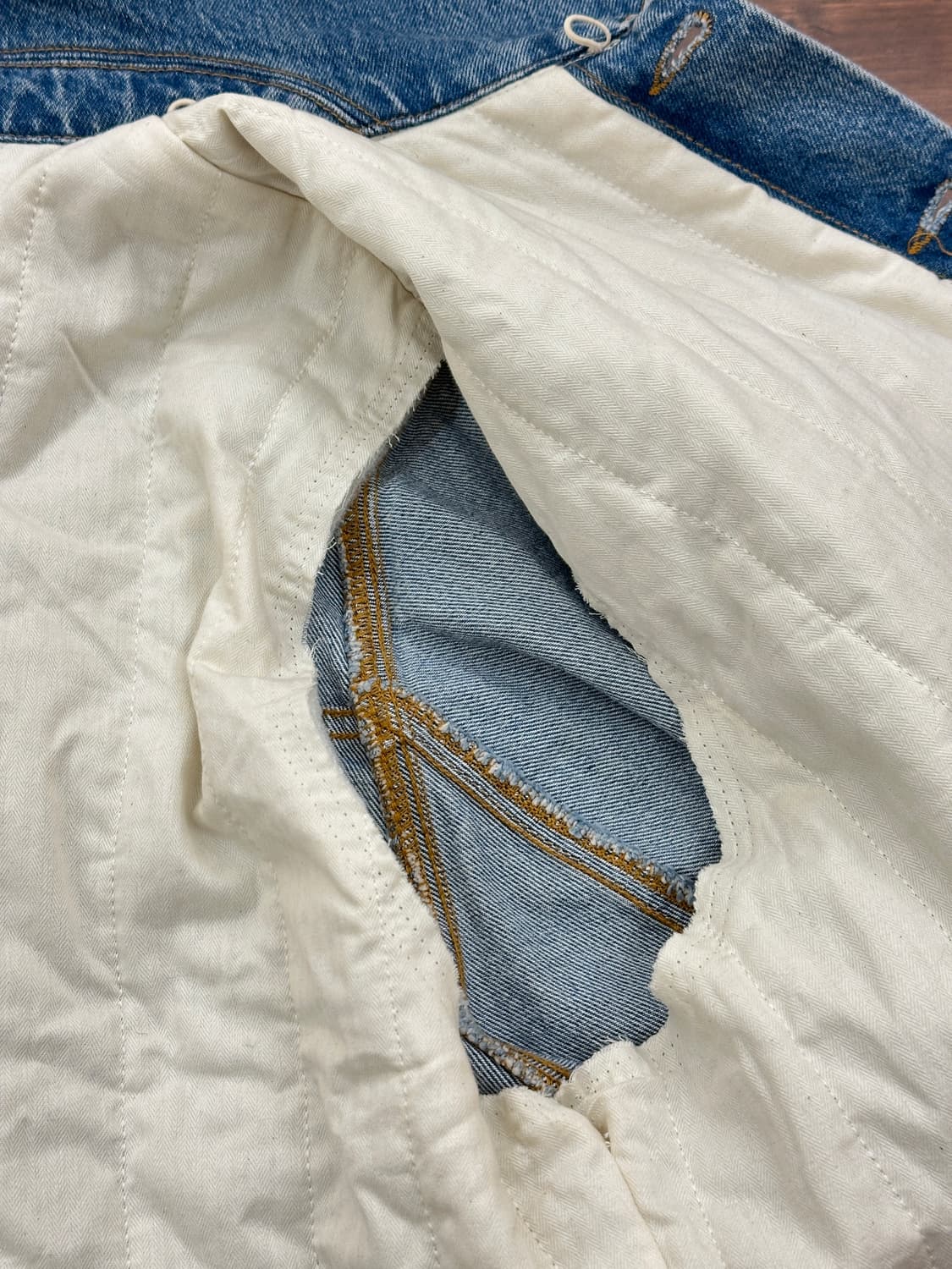 [새제품] 자라 x 나누시카 빈티지 데님 트러커 자켓 XL 상품이미지4