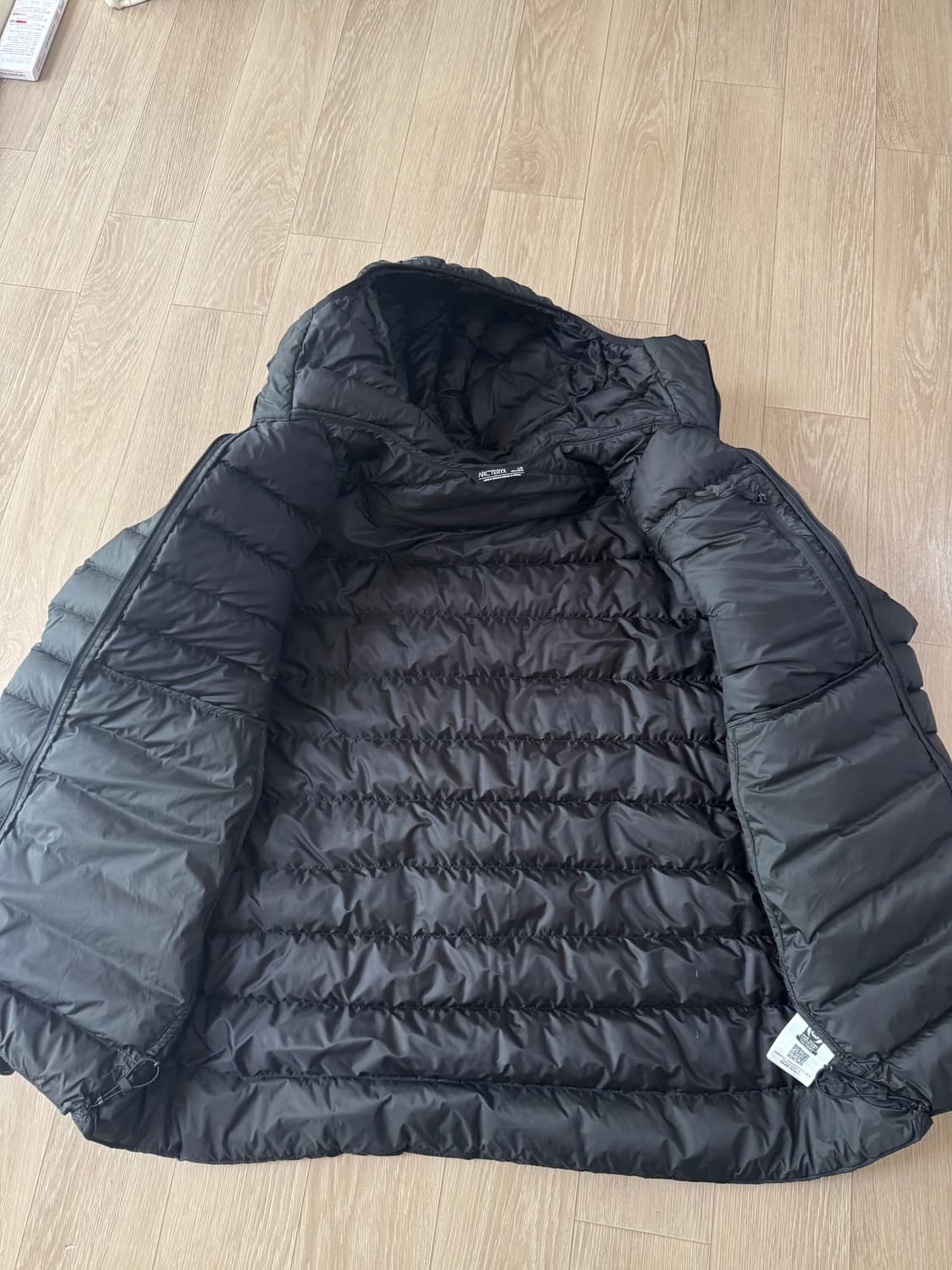 L 아크테릭스 세륨 후디 패딩 블랙 상품이미지7