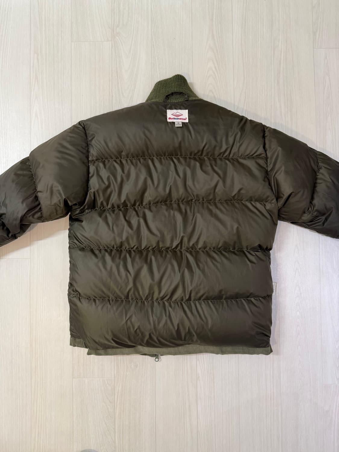 Battenwear 바튼웨어 올리브 색상 코듀로이 다운자켓 상품이미지10