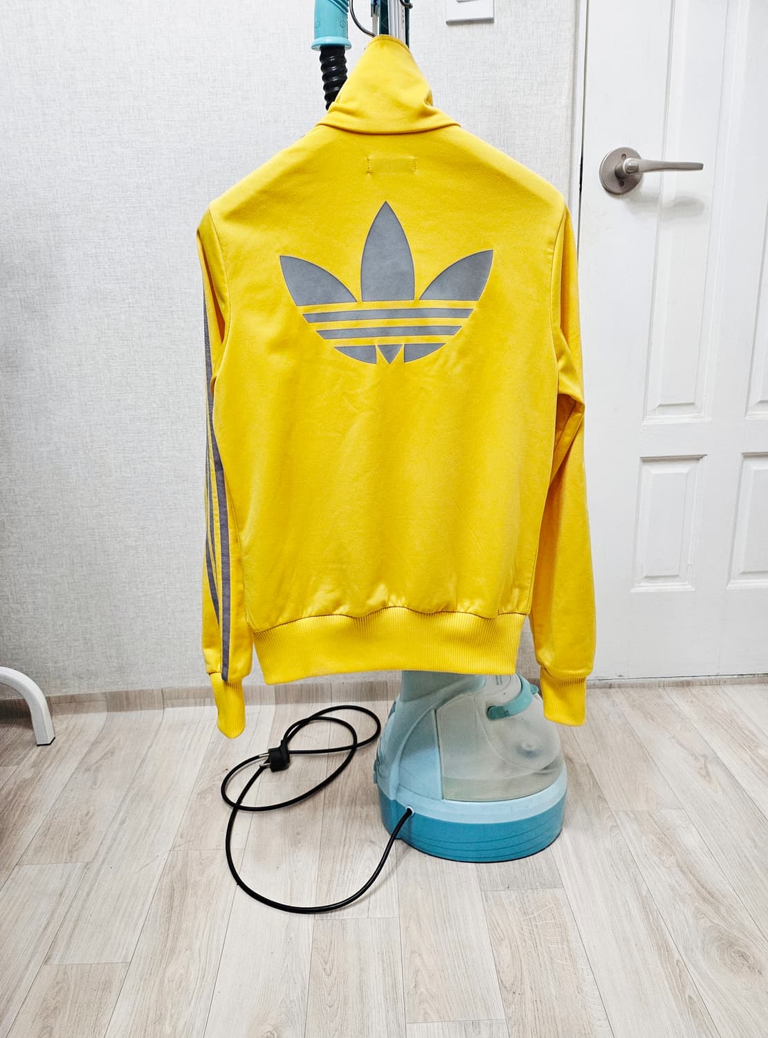 (90)S☆초대장급☆ 아디다스 파이어버드 백로고 [옐로우실버] 트랙탑져지 상품이미지7