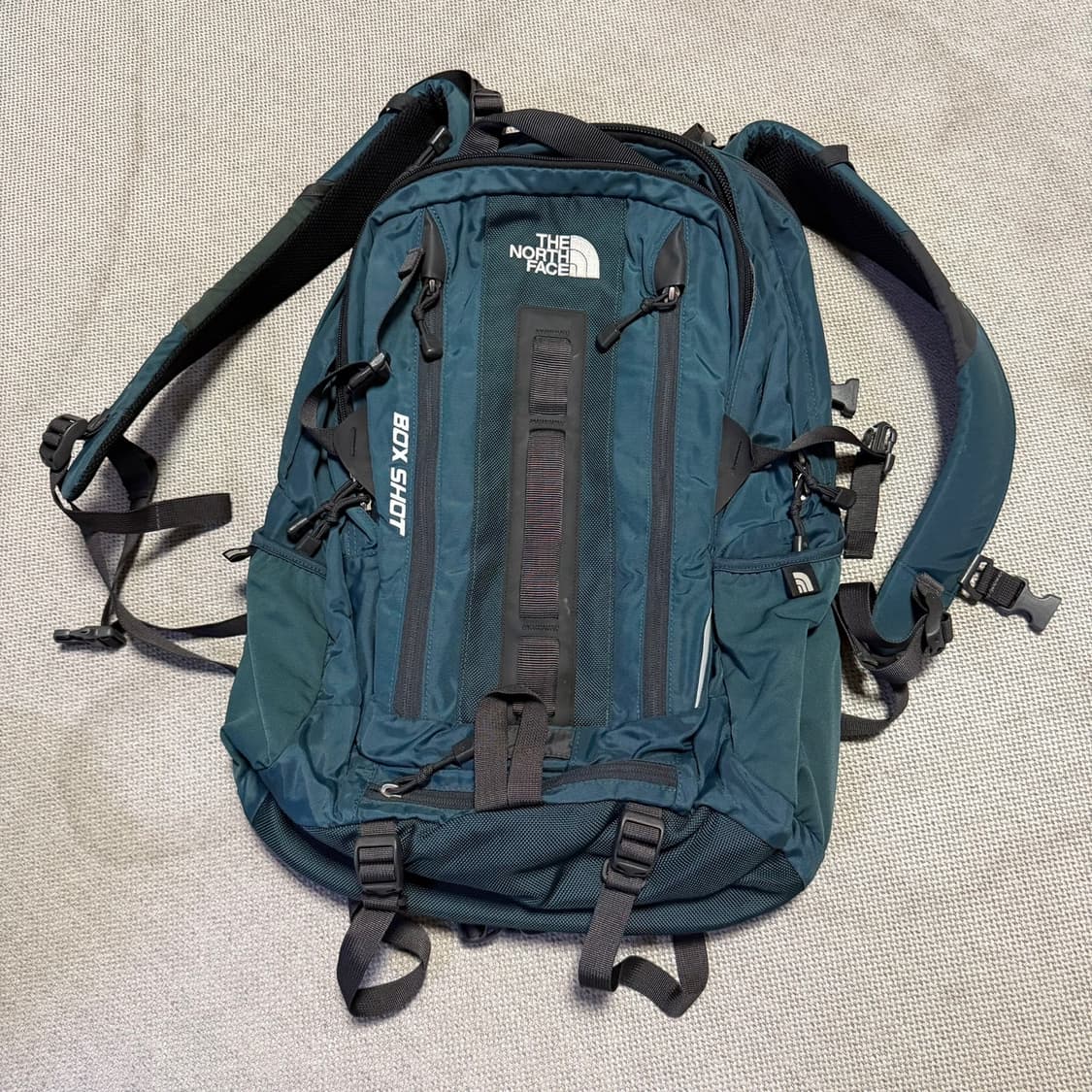 노스페이스 박스샷 백팩 네이비 상품이미지1