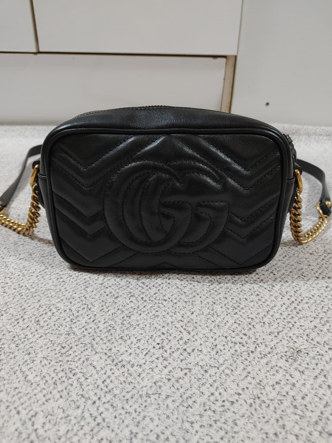 정품 구찌 GG 마몽 마몬트 마틀라세 미니 카메라백 크로스백 상품이미지4
