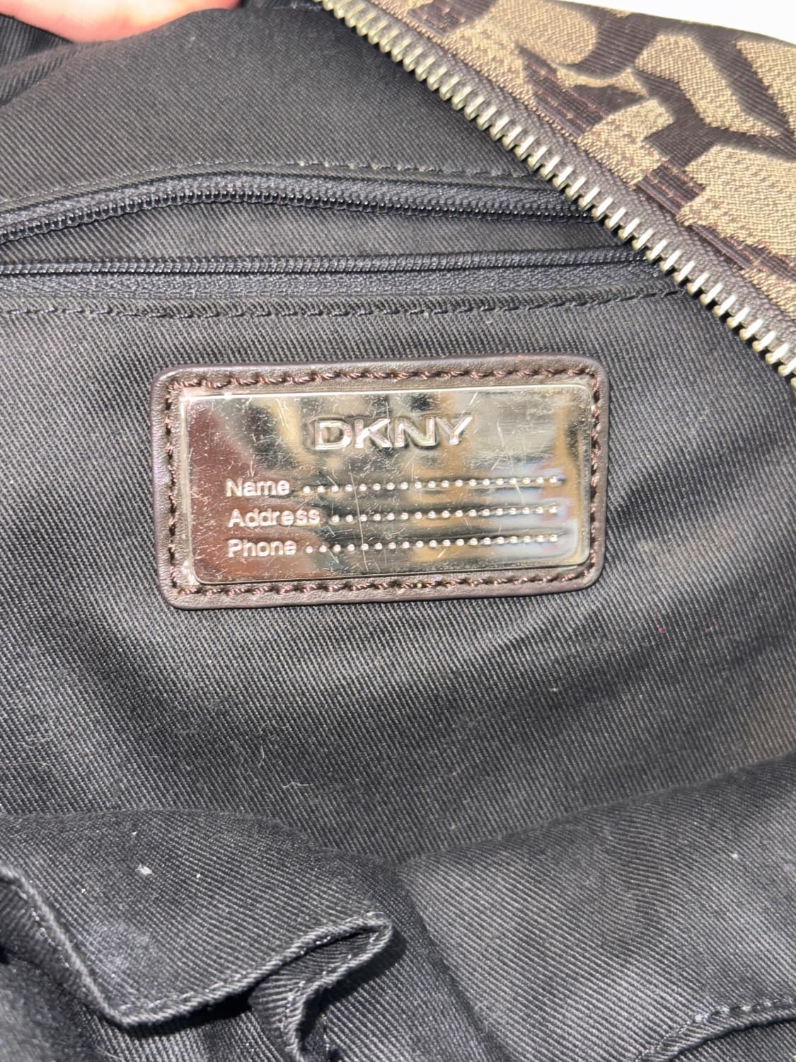 DKNY brown logo multi pocket backpack  상품이미지5