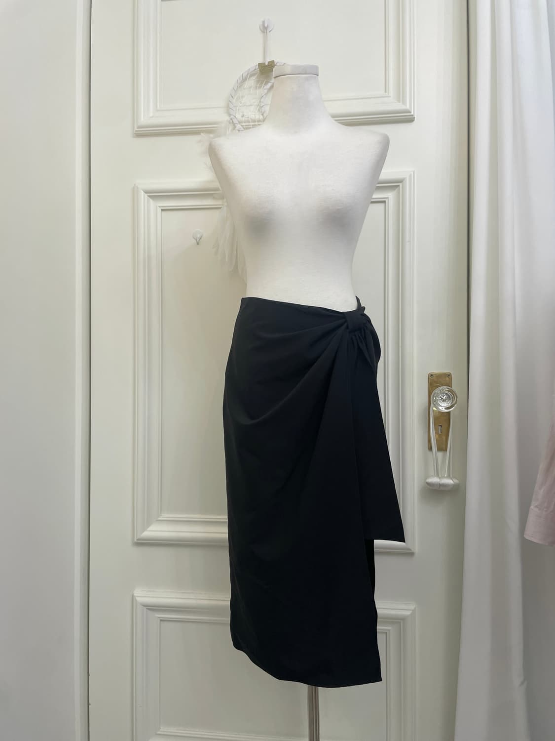 black bow draping point skirt 상품이미지1