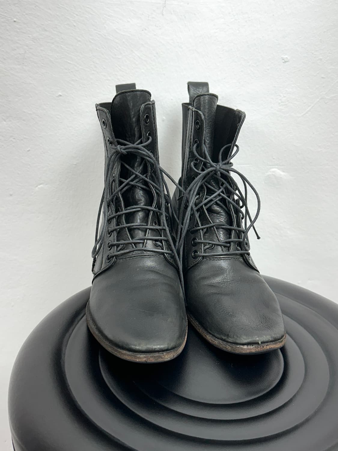 Y’s Lace-Up Leather Ankle Boots 상품이미지10