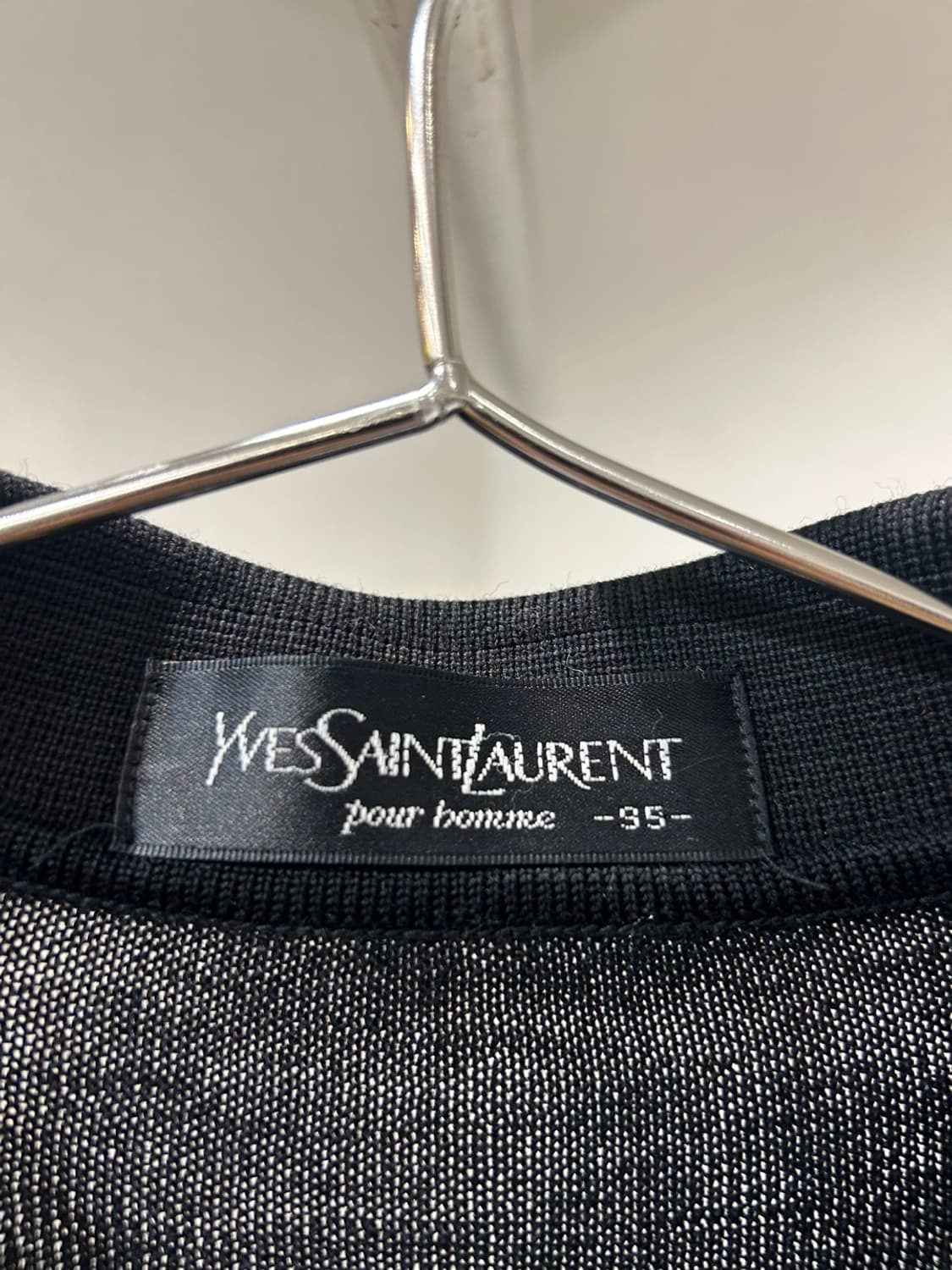 입생로랑 패턴 니트 상품이미지3