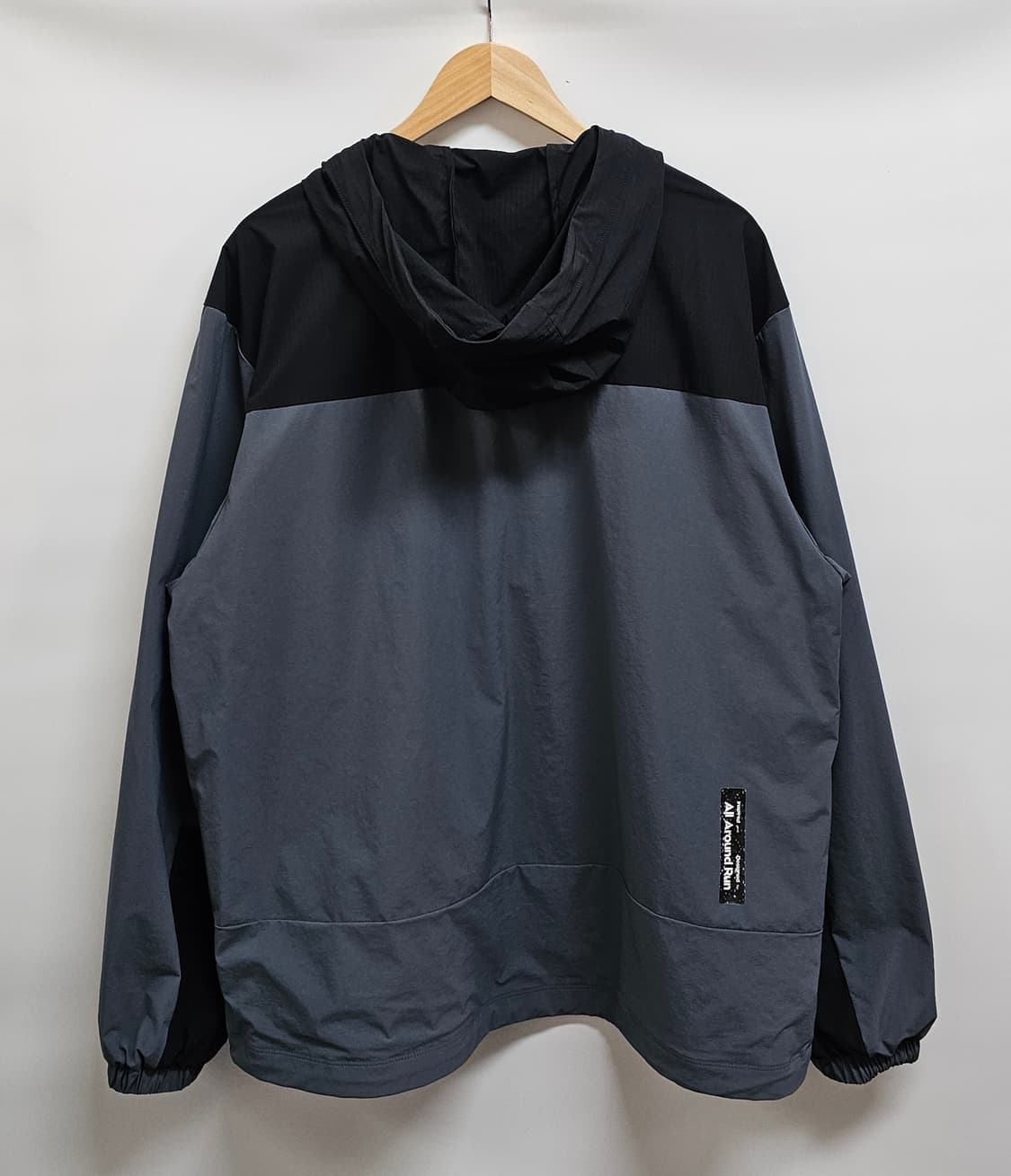 데상트 아노락 바람막이 2XL 상품이미지2