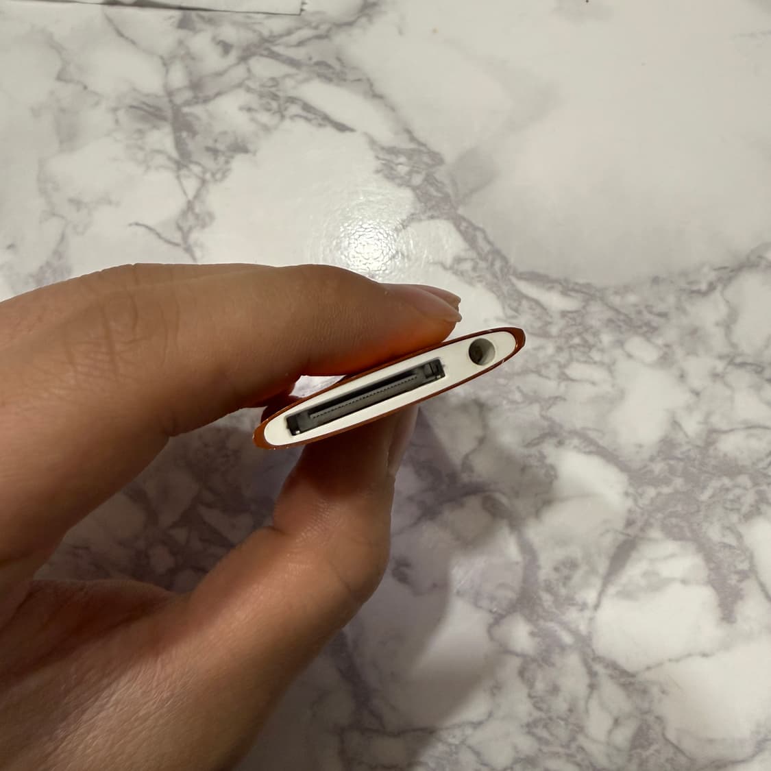 애플 아이팟 나노 5세대 오렌지 상품이미지6