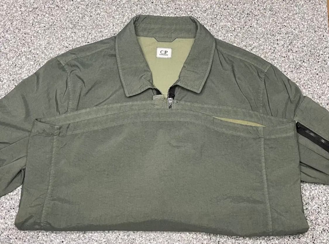 CP컴퍼니 유틸리티 나일론 오버셔츠 사이즈 XL 상품이미지2