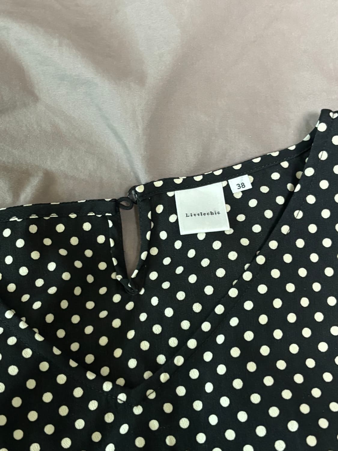 빈티지 도트 브이넥 반팔 블라우스 모리걸 아오이유우 상품이미지2