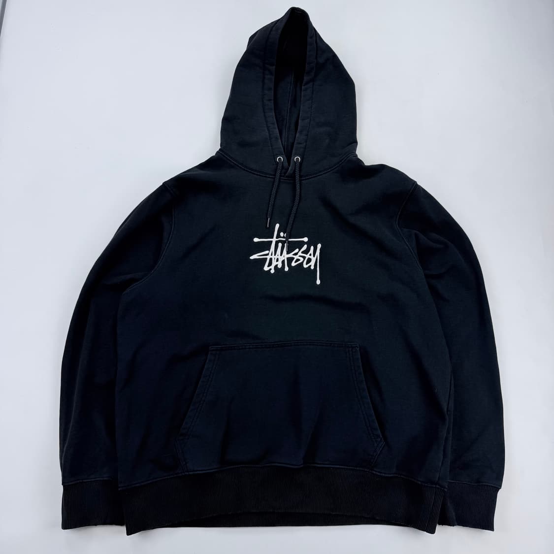 스투시 베이직 자수로고 후드티 상품이미지1