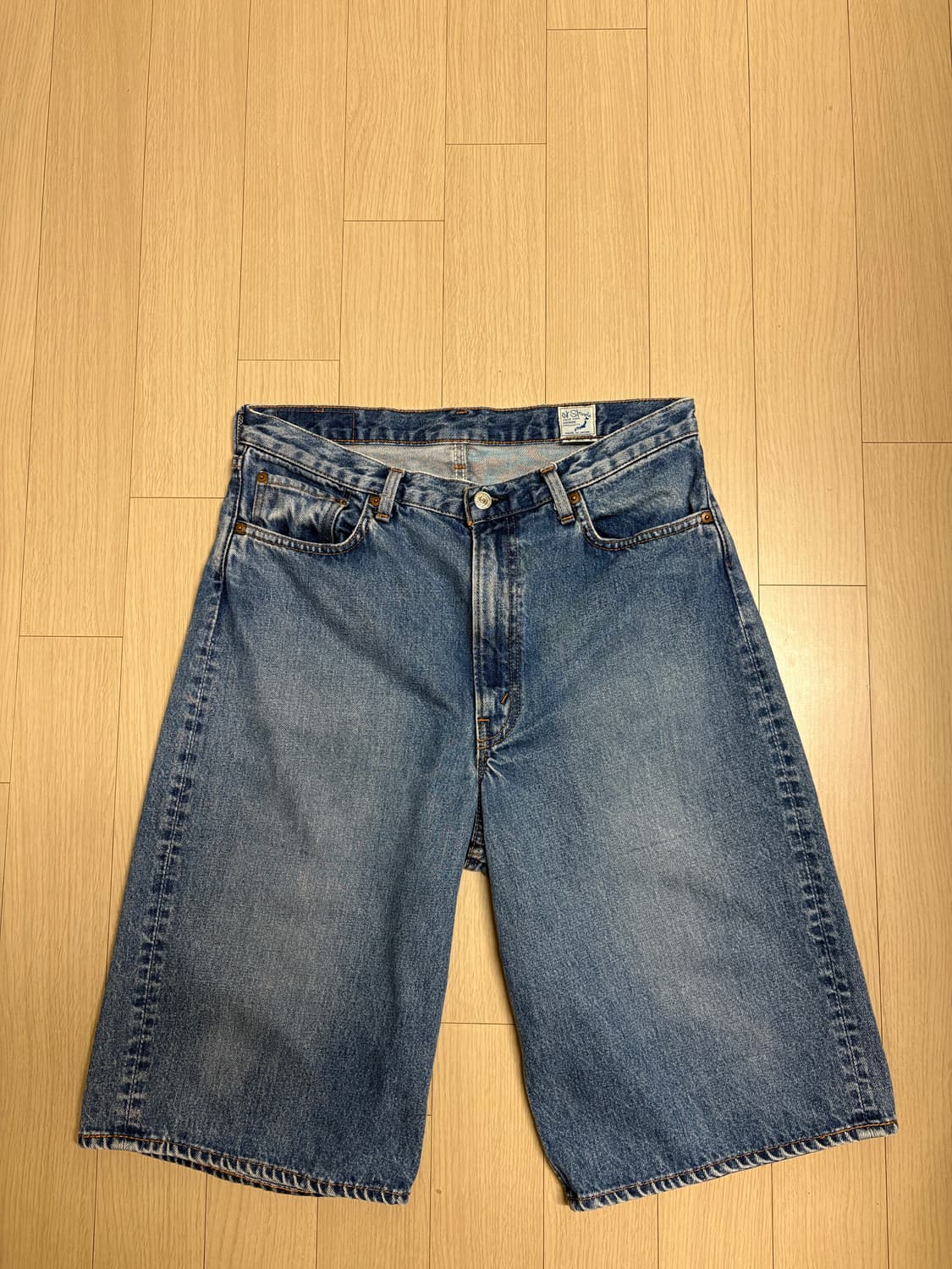 오어슬로우 100 SUPER DAD'S FIT SHORTS 팝니다. 상품이미지1