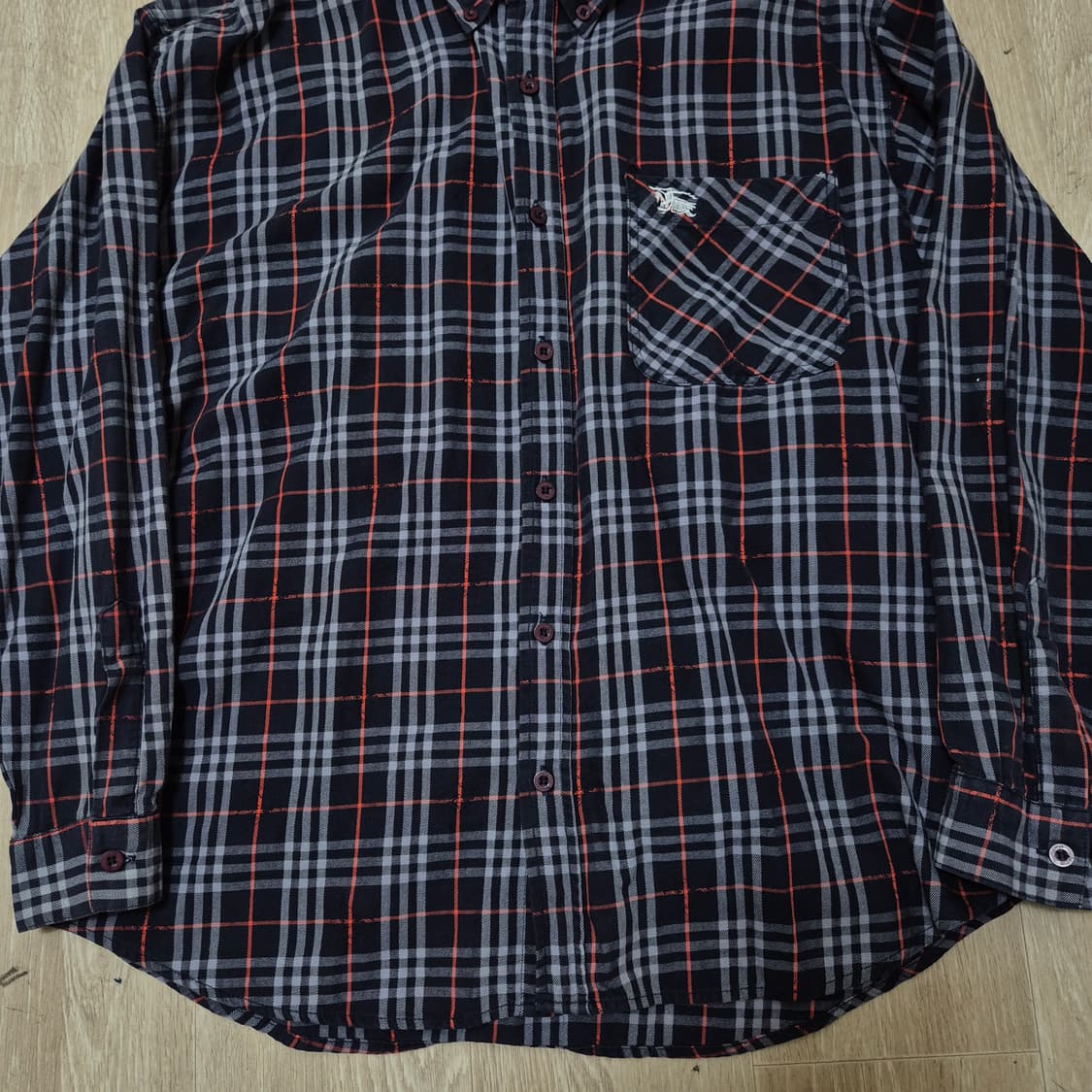 버버리 기마로고 긴팔 체크셔츠 M(95) 상품이미지3