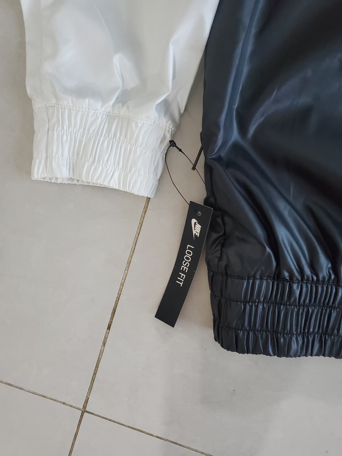 나이키 우븐 바람막이 판매합니다. 상품이미지3