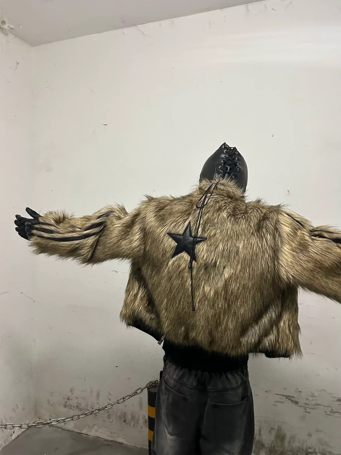 Wolfstar Reversible Fur Bomber 상품이미지2