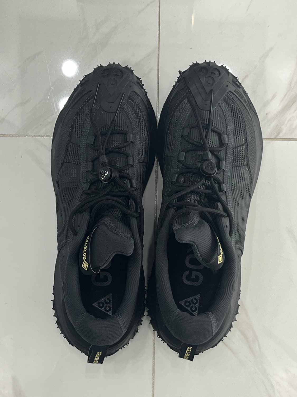 나이키 ACG 마운틴 플라이 2 로우 고어텍스 (270) 상품이미지3